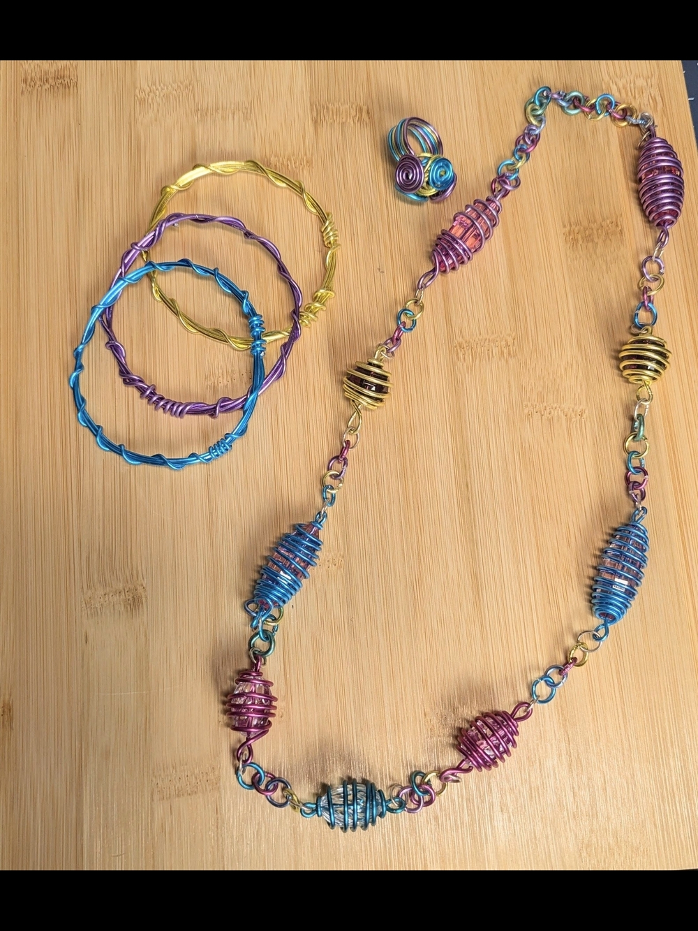 Multicolor Wire Wrapped Bead Necklace and Bracelet Set - Unbranded
